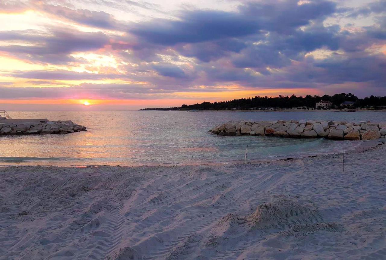 Home Away From Home 2 Porec Ngoại thất bức ảnh
